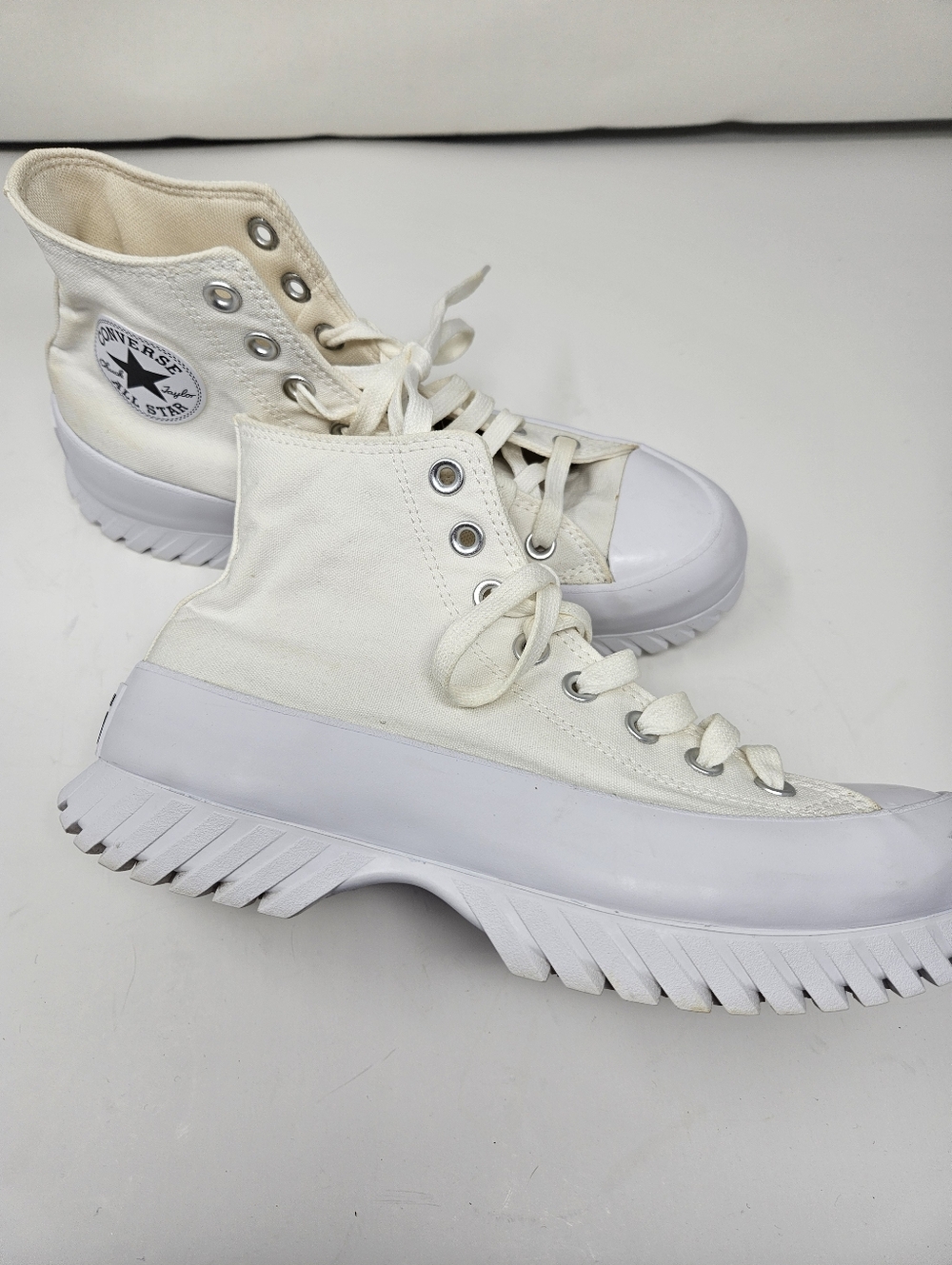 Converse Chuck Taylor All Star Hi Lugged 2.0 Platform White Unisex 9.5/7.5